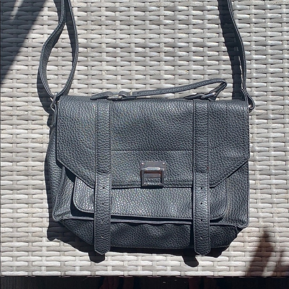 Black crossbody purse